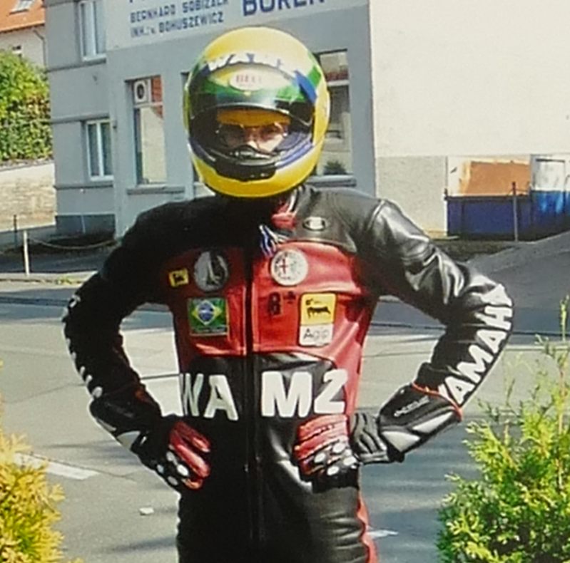 Ayrton Helm2