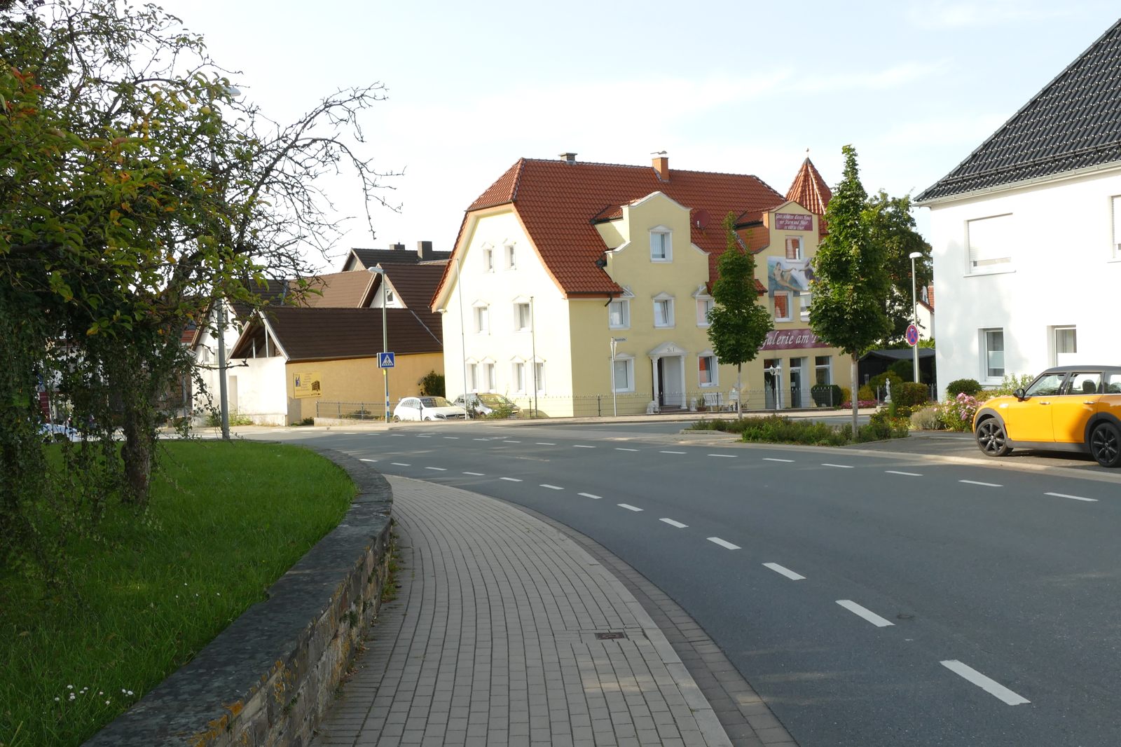 Dagegen ist dieses Bild ein Lichtblick: Barkhäuser Straße/Neustraße