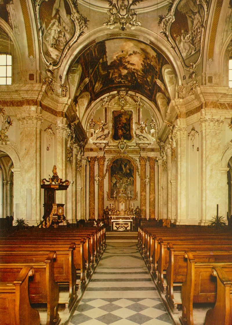 Innenraum der Jesuitenkirche in den 1970ern