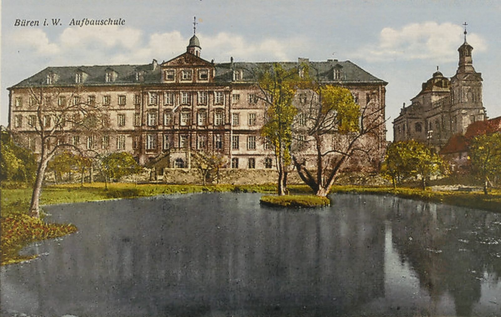 Aufbauschule von hinten 1940er