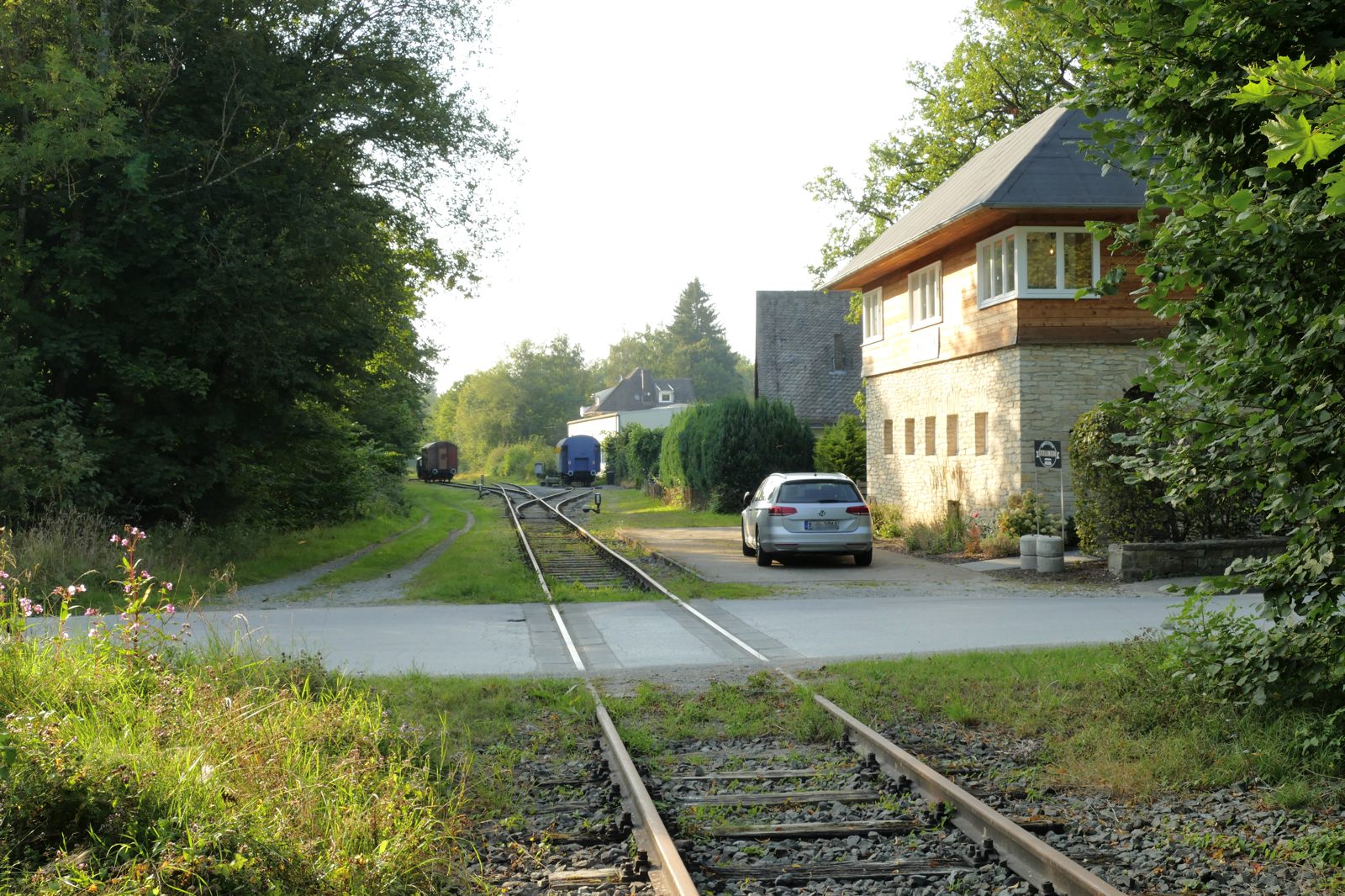 Ehemaliges Bahnhofsgelände an der Bahnstrecke Paderborn-Büren-Brilon