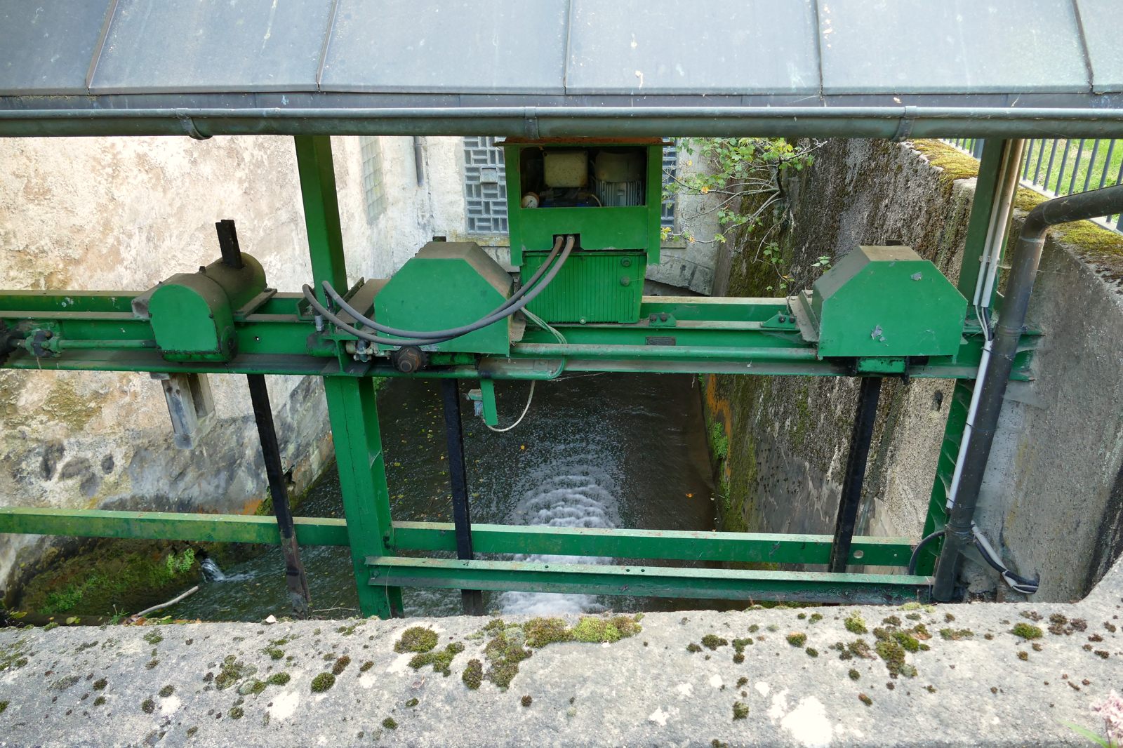 Wehr bei Palettenfirma Behrendt