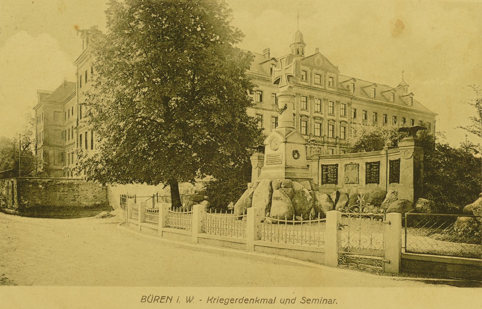 Kriegerdenkmal, 1910