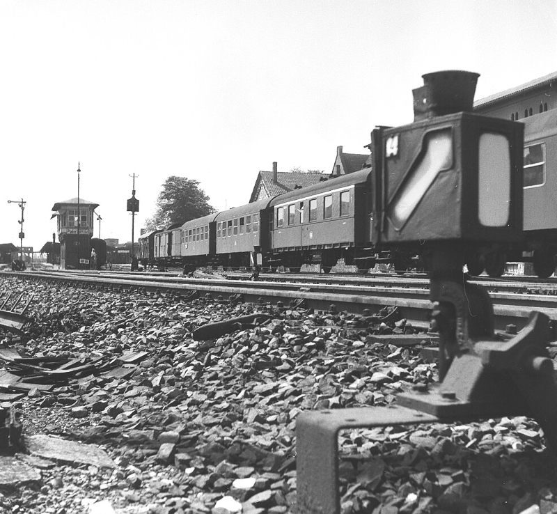 08 pb_hbf_altes_stellwerk_richtung_altenbeken_1964