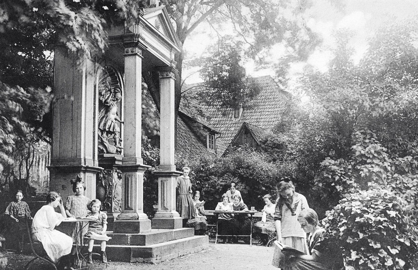 1925 Gartenpartie1600