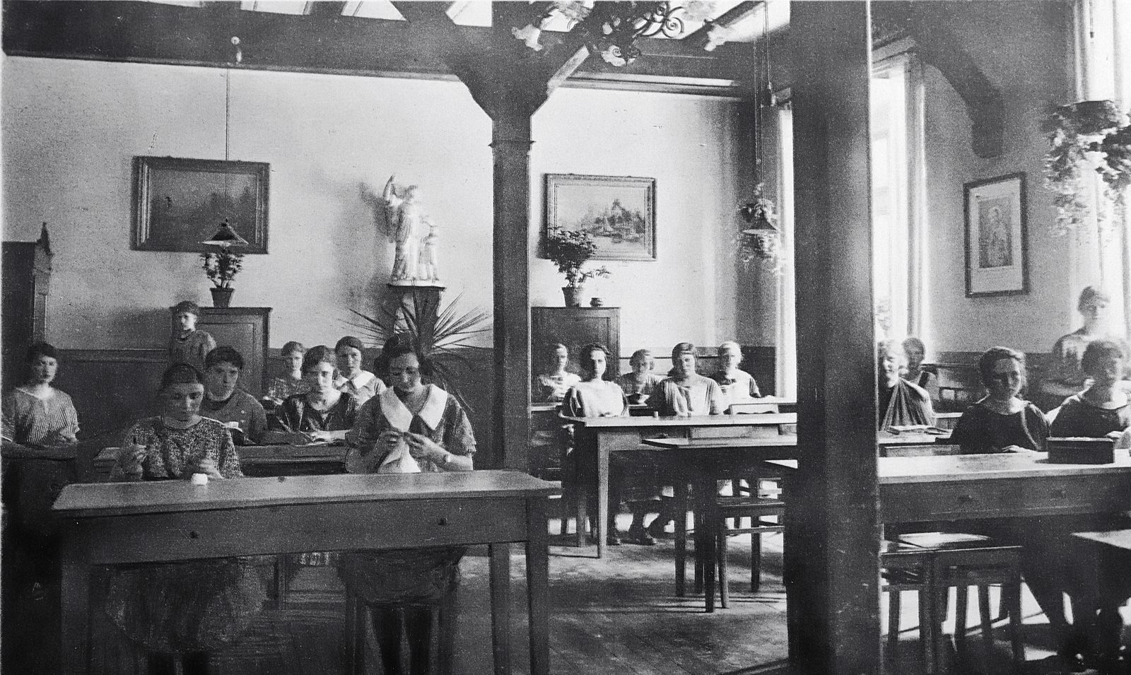 1925 Handarbeit_1600