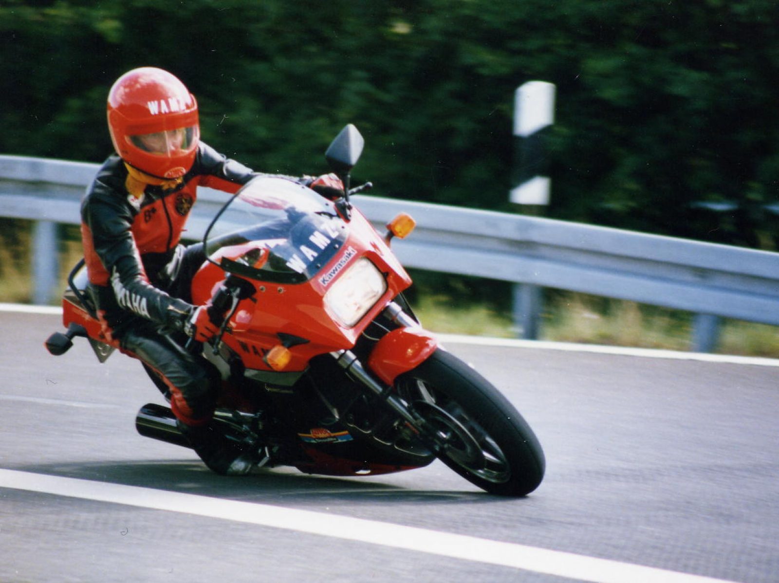 1985 Kawa GPZ900R FW Kurve