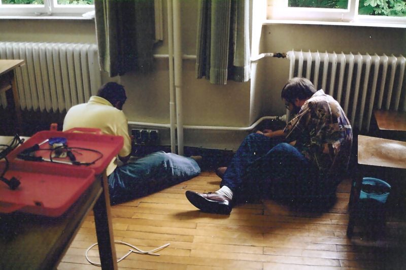 1992 B03 Installation Schule