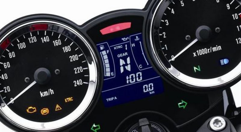 2010er Kawasaki Z900RS Instrumente