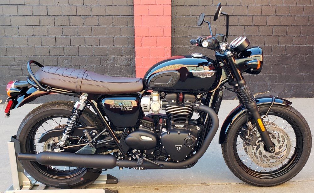 2010er Triumph Bonneville T120 Black