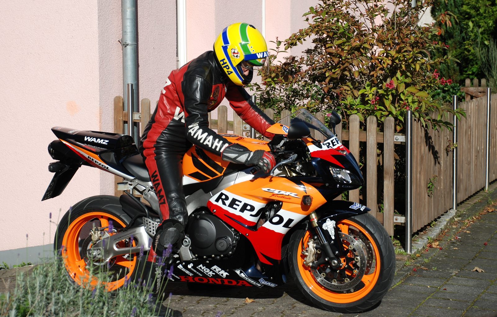 2015 Repsol 08