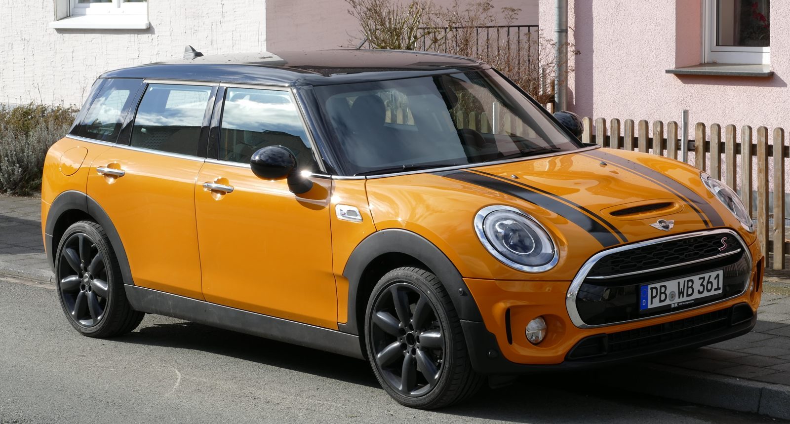 2019 Mini 08