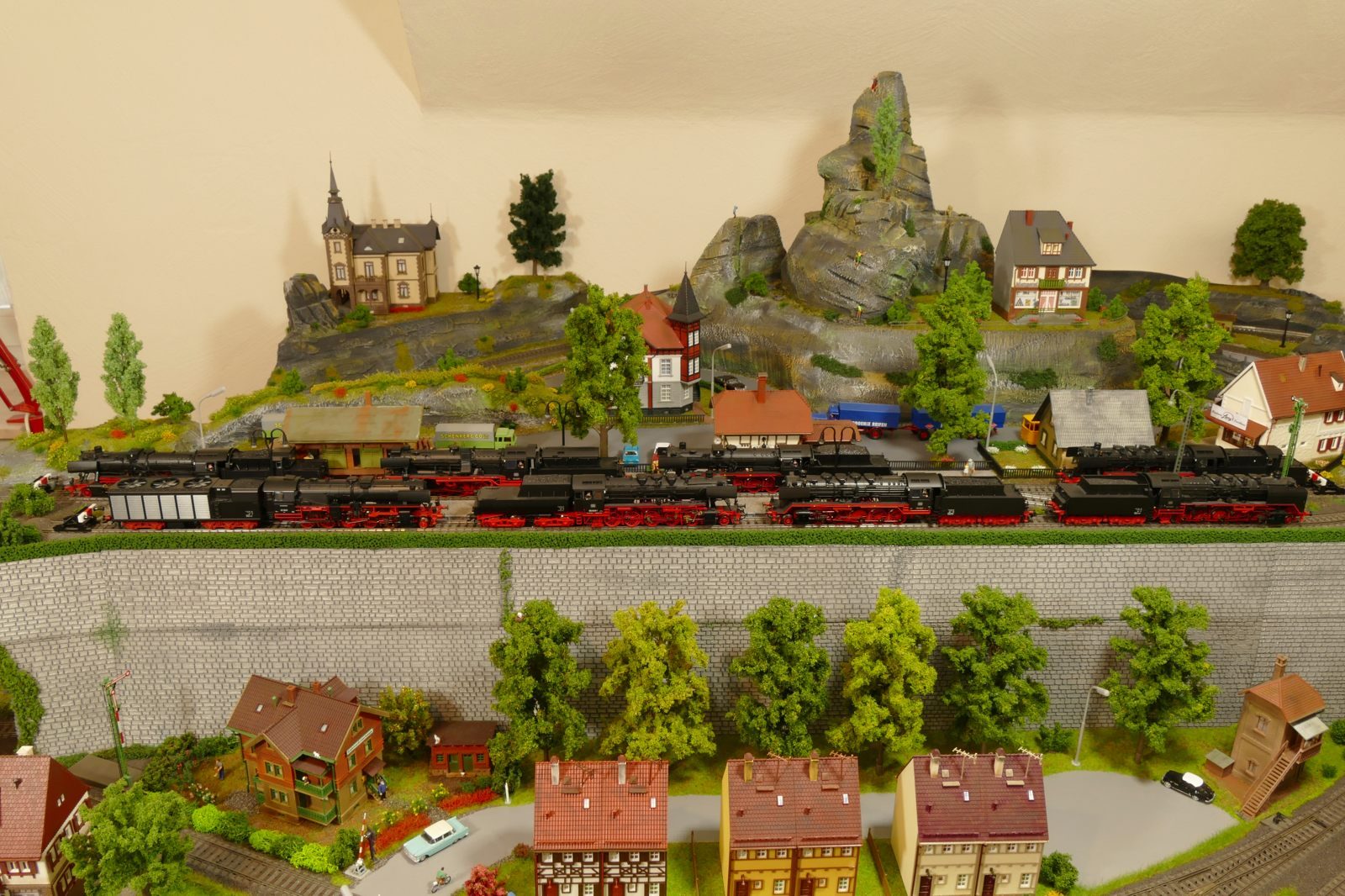 Silbach: hier versammeln sich acht BR 50-Loks!