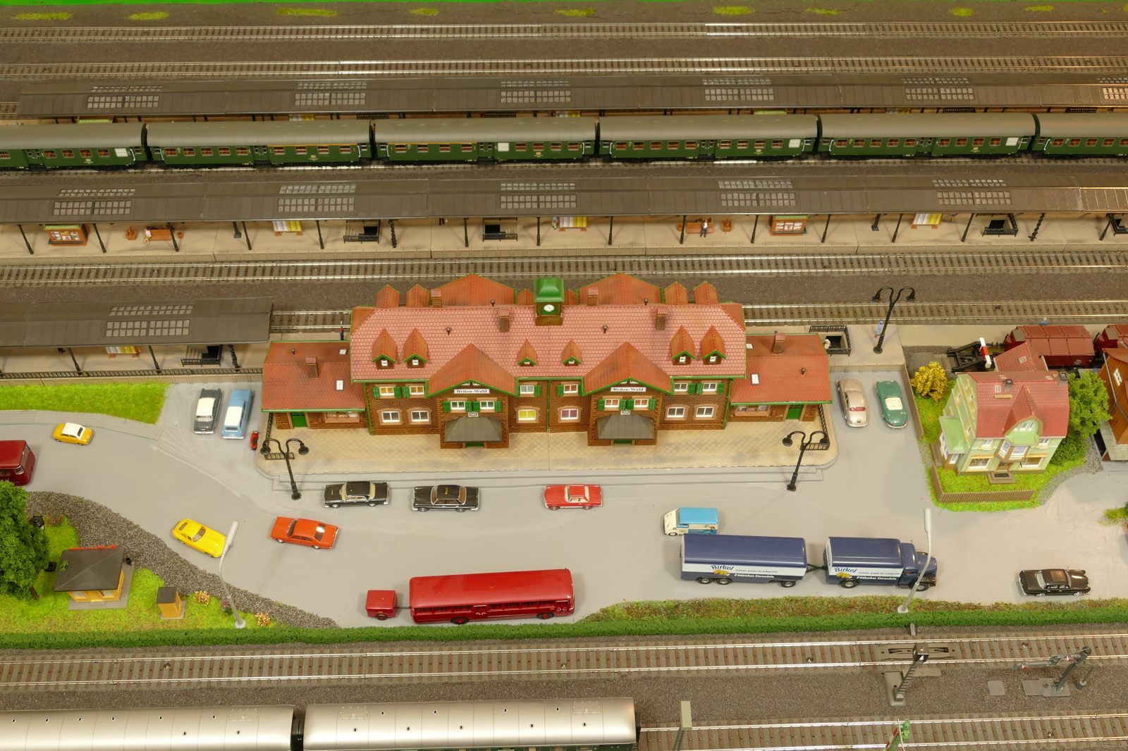 Luftbild Hbf Brilon-Wald von der Rückseite