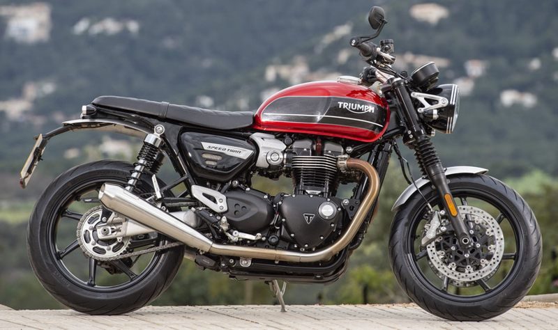 2019er Triumph Speed Twin rechts