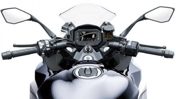 2020 Kawasaki Ninja 1000SX Cockpit