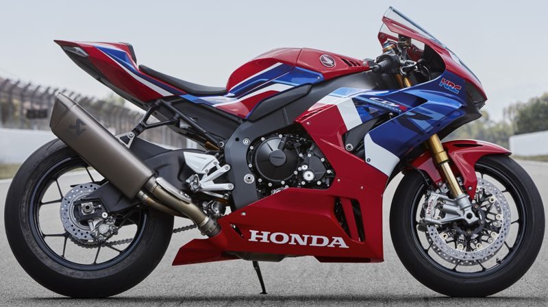 2020er Honda CBR1000RR rechts2_0800