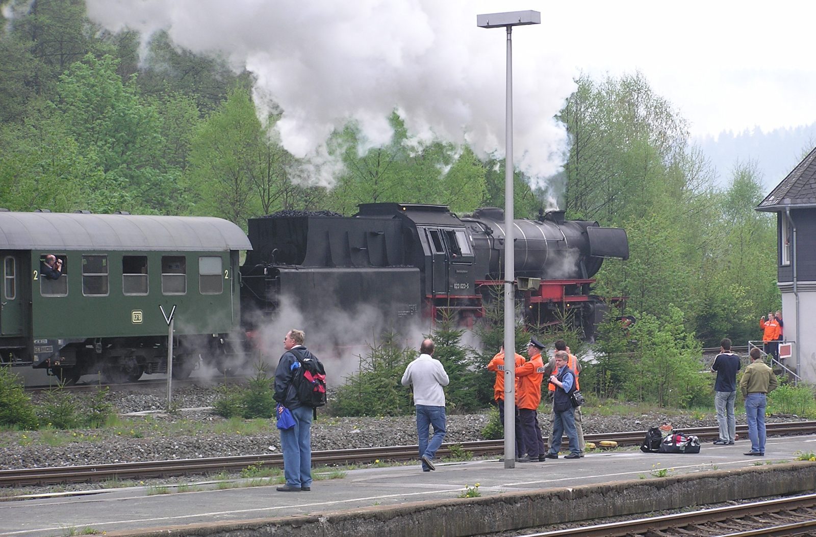 OLYMPUS DIGITAL CAMERA